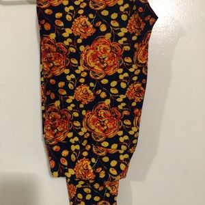 Tall and Curvy LuLaRoe leggings